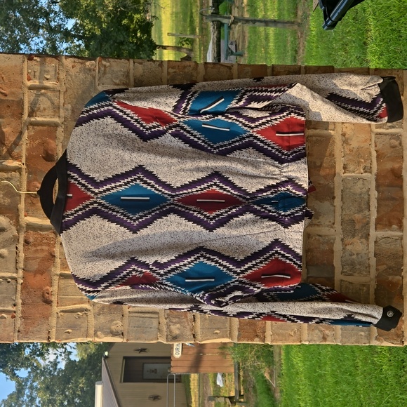 Vintage circle t southwest top. Size large - Picture 3 of 7